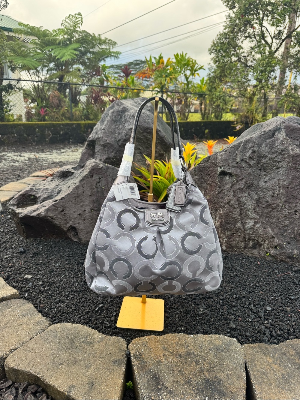 Coach Maggie Op Art NWT Satchel/Shoulder Gray Silver Signature Shoulder Bag